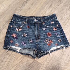 American Eagle Outfitters Floral Embroidered Jean Shorts Size 6